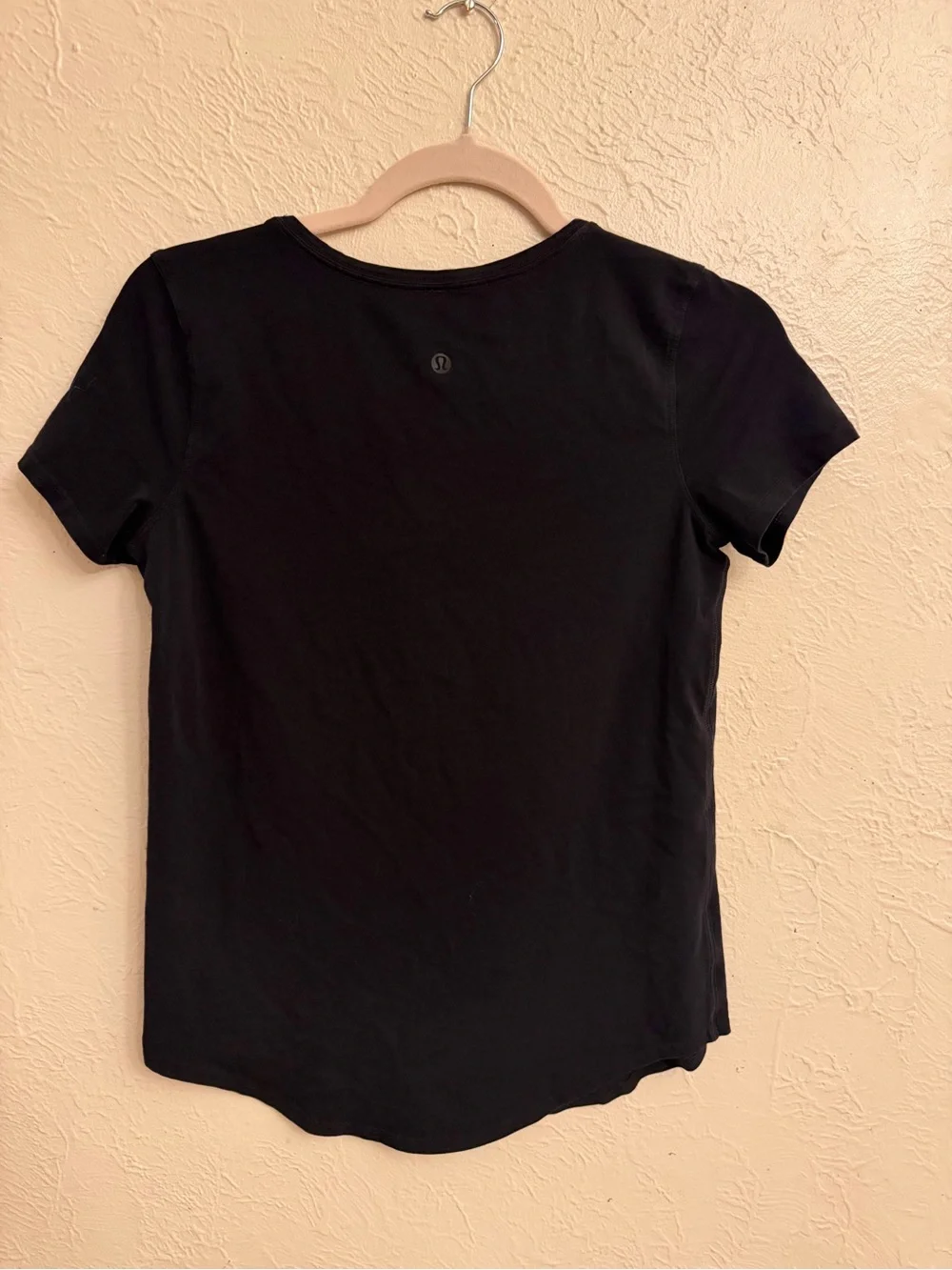 lululemon athletica Black Short-Sleeve Crew Tee